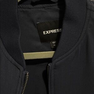 Express Men’s XS Navy Blue dress jacket new with out tags